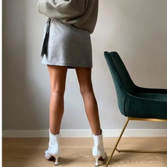 Aritzia Wilfred Dorine Mini Skirt Wool Cashmere Silk Wrap Grey Size 6 - Picture 5 of 9